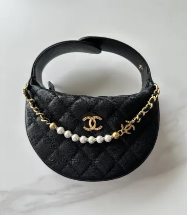 Chanel Black Quilted Leather Bag With Pearl And Gold Chain Chain Accents #A50411 Chanel Black Quilted Leather Bag With Pearl And Gold Chain Chain Accents #A50411