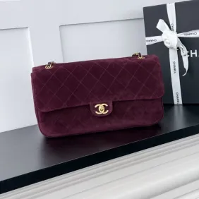Chanel Souplissimo Maxi Flap bag #B69364