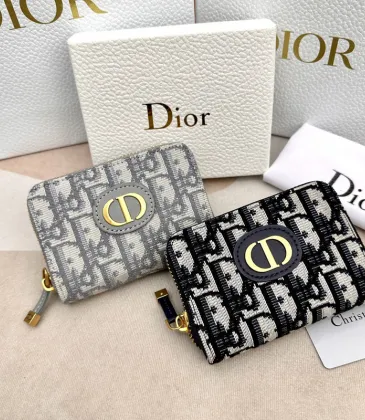 D-ior AAA+wallets #999934992