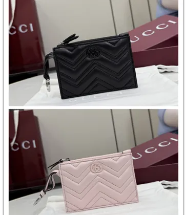Gucci GG Marmont Quilted Leather Card Holder, 12 x 8.5 cm #A63213 Gucci GG Marmont Quilted Leather Card Holder, 12 x 8.5 cm #A63213