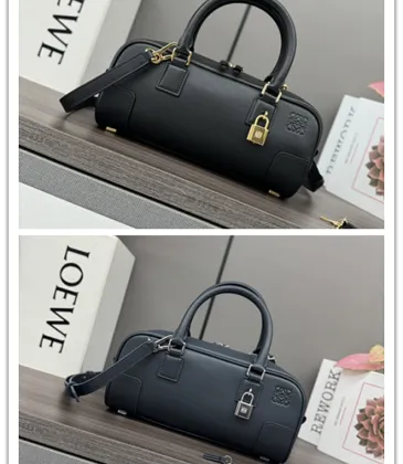 Loewe 062417 Amazona 23 Cropped Bag in Calfskin Size 23x10x11CM #A62900