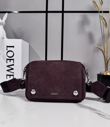 Loewe 652514 Pebble Messenger Bag in Pebbled Calfskin Size 20x6x12.5CM #A62917