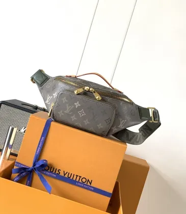 LV Rush Waist Crossbody Fanny Bag M26933 15×8×30CM #B67931 LV Rush Waist Crossbody Fanny Bag M26933 15×8×30CM #B67931