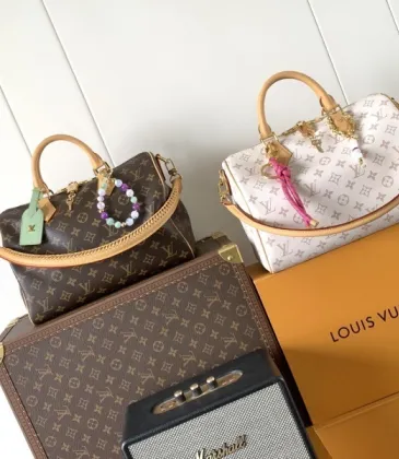 LV Handbags Speedy Soft 30 Lucky M15107 #A56019 LV Handbags Speedy Soft 30 Lucky M15107 #A56019