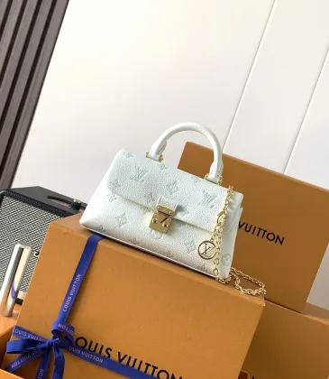 LV Nano Madeleine Monogram Leather Chain Bag 21×12.5×6cm #A65052
