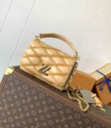 Louis Vuitton GO-14 Quilted Lambskin Crossbody Bag 23×16×10cm #A65027