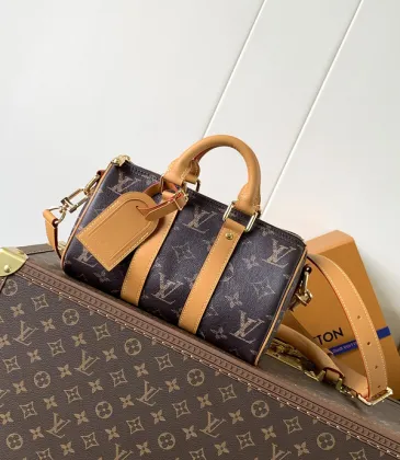 Classic Louis Vuitton Speedy - Style Handbag With Iconic Monogram size:25×15×11cm #A53526 Classic Louis Vuitton Speedy - Style Handbag With Iconic Monogram size:25×15×11cm #A53526