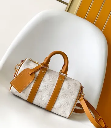 Louis Vuitton Speedy Bandoulière Bag In White Monogram Canvas With Leather Trim And Strap #A50809 Louis Vuitton Speedy Bandoulière Bag In White Monogram Canvas With Leather Trim And Strap #A50809