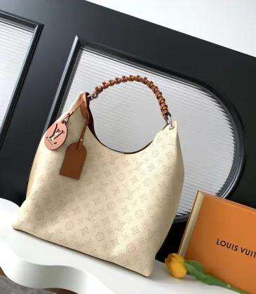 Louis Vuitton Sac Carmel Handbag With Chip #A54892 Louis Vuitton Sac Carmel Handbag With Chip #A54892
