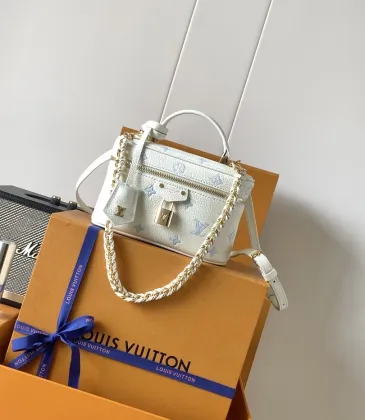LV Vanity Chain Pouch Leather Crossbody Cosmetic Bag 11.5×6.5×19cm #A65050