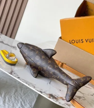 Louis Vuitton Monogram Shark - Shaped Bag M14963 #A55693 Louis Vuitton Monogram Shark - Shaped Bag M14963 #A55693