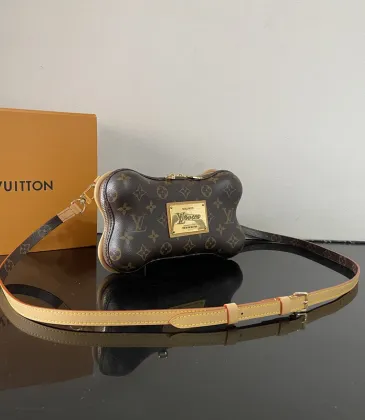 Stylish Louis Vuitton Petite Malle Souple Bag With Classic Monogram Pattern size:24×14×6cm #A53371 Stylish Louis Vuitton Petite Malle Souple Bag With Classic Monogram Pattern size:24×14×6cm #A53371