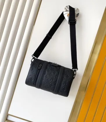 Louis Vuitton  Keepal  M26750 #A58360