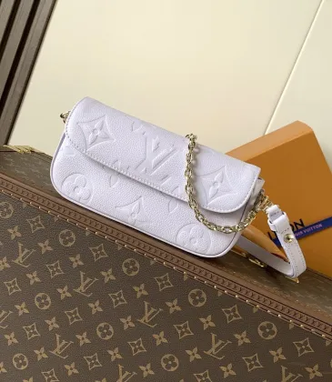 Louis Vuitton M25714 Wallet On Chain Ivy - Monogram Empreinte Leather   with Microchip #A60518