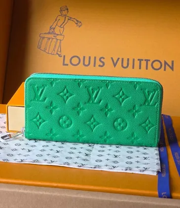Louis Vuitton M25998 Full-Zip Wallet - Green Monogram Pattern Premium Leather Card Holder &amp; Coin Purse #A59489