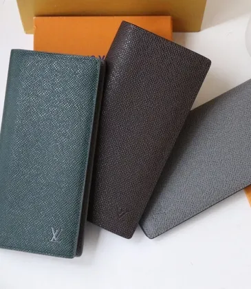 Louis Vuitton M81554 BRAZZA Original Version Wallet - Taiga Leather, Multi-Functional (Size: 10x19x2cm) #A59478