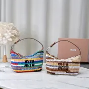 Miu Miu Crochet Hobo Bags: Colorful, Handcrafted Style Statements size:25.5×14×10cm #A53542 Miu Miu Crochet Hobo Bags: Colorful, Handcrafted Style Statements size:25.5×14×10cm #A53542