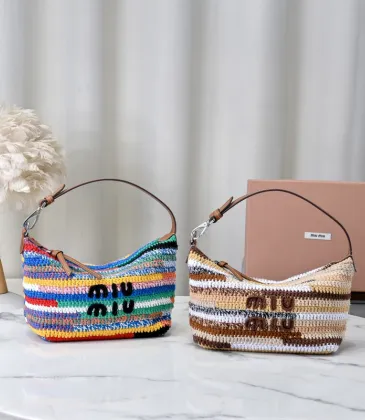 Miu Miu Crochet Hobo Bags: Colorful, Handcrafted Style Statements size:25.5×14×10cm #A53542 Miu Miu Crochet Hobo Bags: Colorful, Handcrafted Style Statements size:25.5×14×10cm #A53542