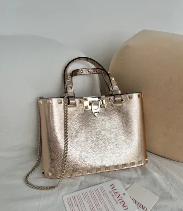 Valentino Garavani Rockstud Metallic Leather Tote Bag 23×15.5×6cm #A65016