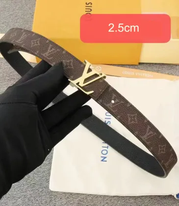 Women's Louis Vuitton AAA+ Leather Belts reversible 2.5cm #A33447 Women's Louis Vuitton AAA+ Leather Belts reversible 2.5cm #A33447