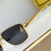 Fendi AAA+ Sunglasses #A66014