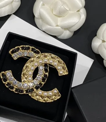 Chanel brooches #A65511