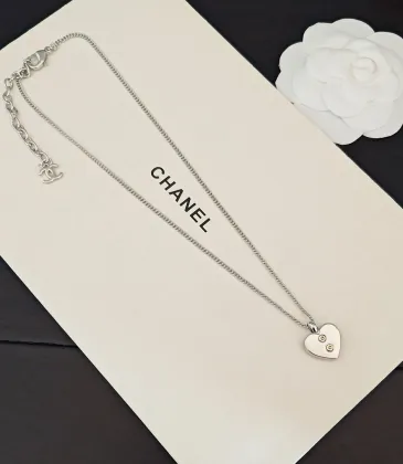 Chanel necklaces #A65297