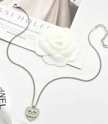 Chanel necklaces #A65304