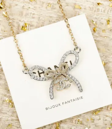 Chanel necklaces #A65344