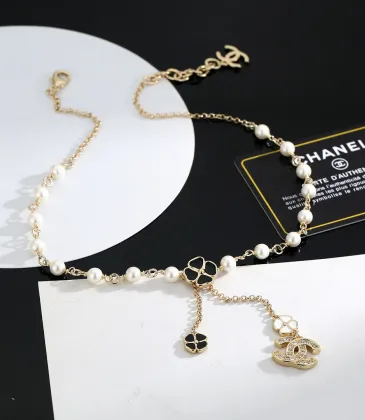 Chanel necklaces #A65378