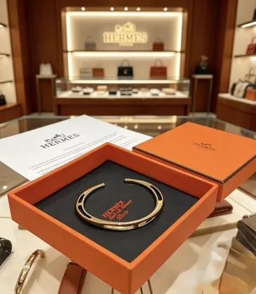 HERMES Bracelets #A65540