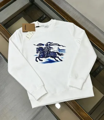 Burberry Knight Equestrian Graphic Crewneck Sweatshirt, Black &amp; White #B69203