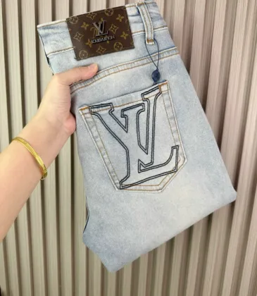 Louis Vuitton Jeans for Louis Vuitton short Jeans for men #A57351