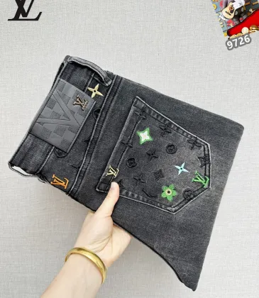 Louis Vuitton Jeans for MEN #A60264