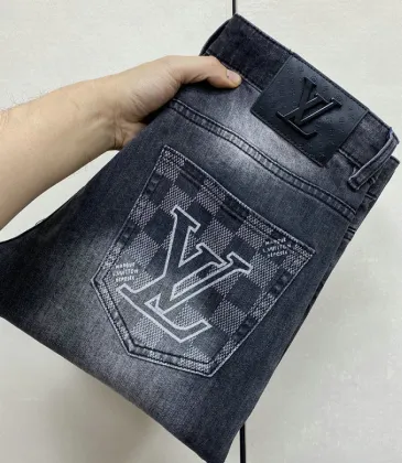 Louis Vuitton Jeans for MEN #A60616