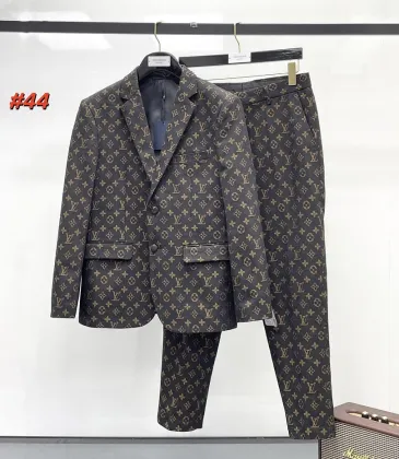 Louis Vuitton Suit #A65661