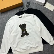 Fendi Puppy Dog Pattern Crewneck Sweatshirt Black White #B67881 Fendi Puppy Dog Pattern Crewneck Sweatshirt Black White #B67881