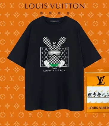 Louis Vuitton T-Shirts AAA Quality White/Black #A26309 Louis Vuitton T-Shirts AAA Quality White/Black #A26309