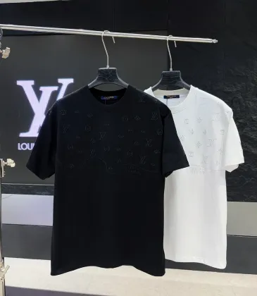 Louis Vuitton T-Shirts for AAAA Louis Vuitton T-Shirts #A64944