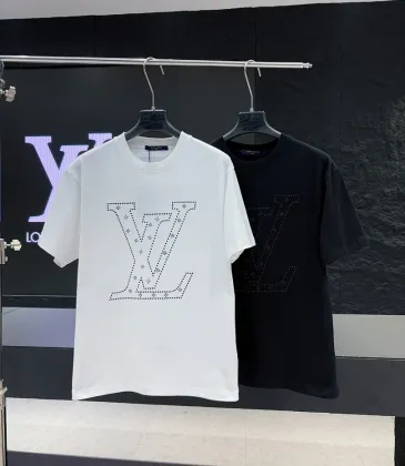 Louis Vuitton T-Shirts for AAAA Louis Vuitton T-Shirts #A64949