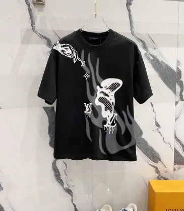 Louis Vuitton T-Shirts for AAAA Louis Vuitton T-Shirts Black/White #A50033 Louis Vuitton T-Shirts for AAAA Louis Vuitton T-Shirts Black/White #A50033