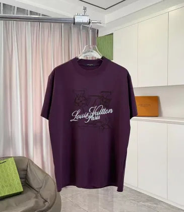 Stylish Louis Vuitton T Shirt With Artistic Sketch Style Brand Print Black/White/Purple/Light Blue #A54351 Stylish Louis Vuitton T Shirt With Artistic Sketch Style Brand Print Black/White/Purple/Light Blue #A54351