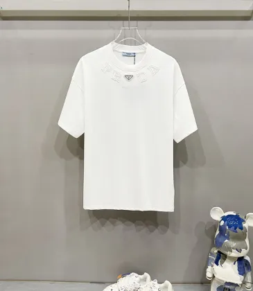 Prada T-Shirts for Men High quality craftsmanship metal logo t-shirt Black/White #A53730 Prada T-Shirts for Men High quality craftsmanship metal logo t-shirt Black/White #A53730