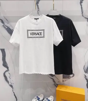 Versace T-Shirts for Men t-shirts Black/White #A47355 Versace T-Shirts for Men t-shirts Black/White #A47355