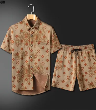 Louis Vuitton tracksuits for Louis Vuitton short tracksuits for men #A48906
