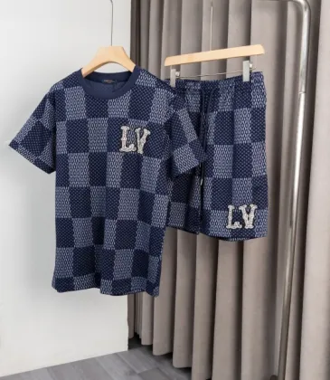 Louis Vuitton tracksuits for Louis Vuitton short tracksuits for men #A57941