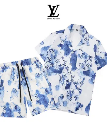 Louis Vuitton tracksuits for Louis Vuitton short tracksuits for men #A60886