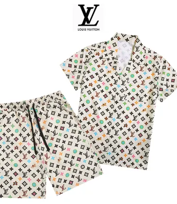Louis Vuitton tracksuits for Louis Vuitton short tracksuits for men #A60888