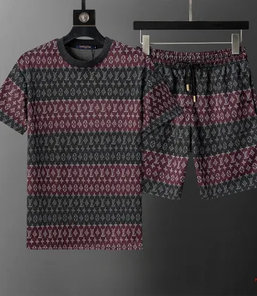Louis Vuitton tracksuits for Louis Vuitton short tracksuits for men #A61155