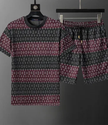 Louis Vuitton tracksuits for Louis Vuitton short tracksuits for men #A61360